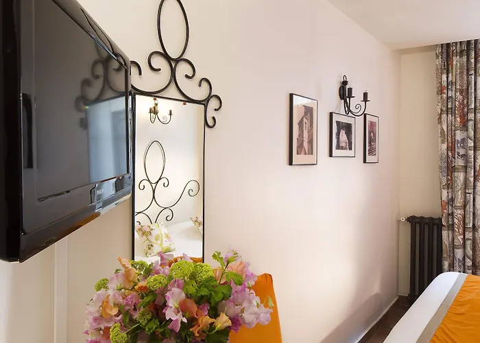 Castex מלון פריז