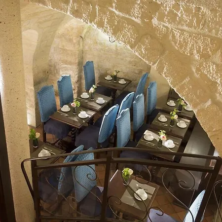 Castex Hotel