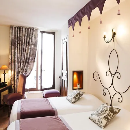 Castex Hotel