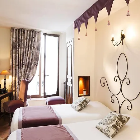 Castex Hotel